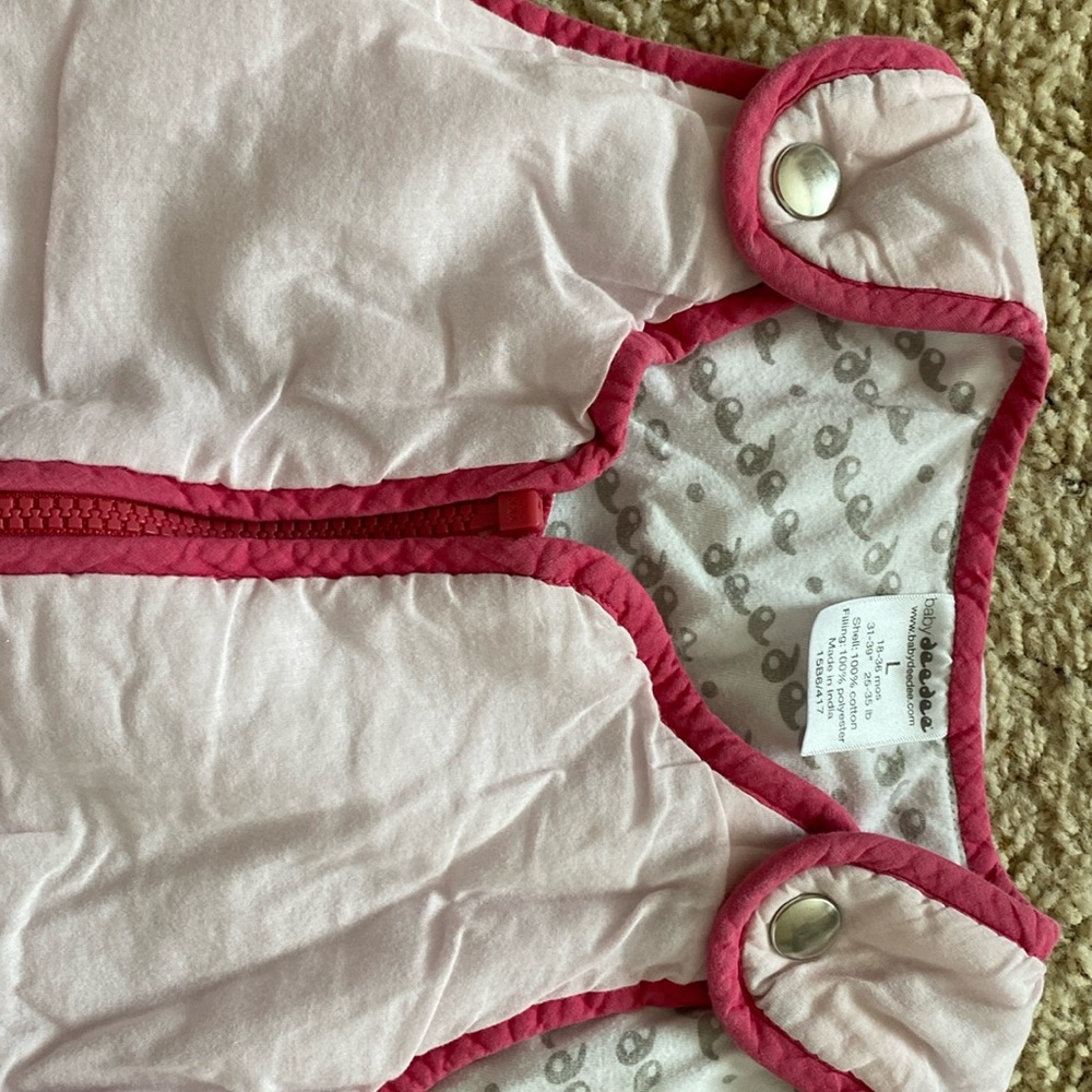 Baby Deedee Sleep Nest Original - Size 18-36 Months. Light pink & light teal.